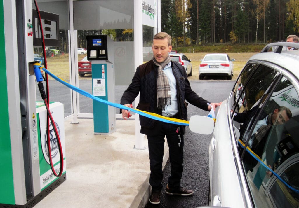 Invigning av Småländska Bränslens biogasmack i anslutning till Alvesta Biogas.